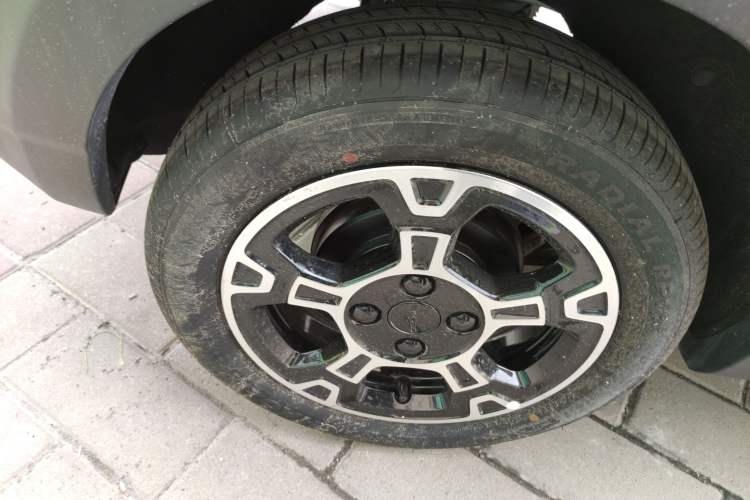 Used Geely Galaxy Panda 2025 210km Panda Rider Right Rear Wheel Hub