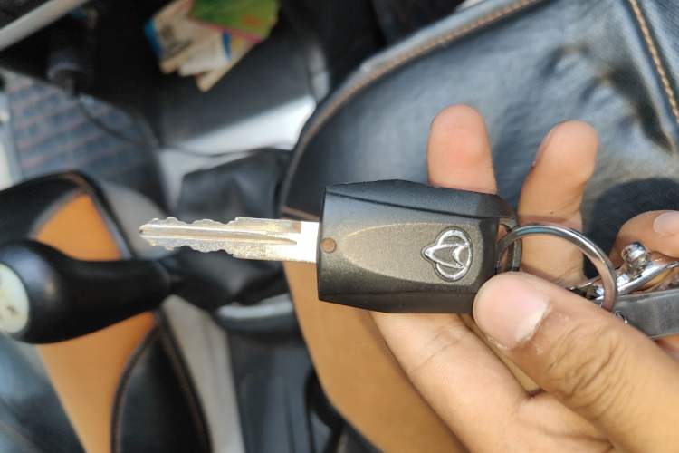 Used CHANGAN KAICHENG Ounuo S 2014 1.5L Elite Model
