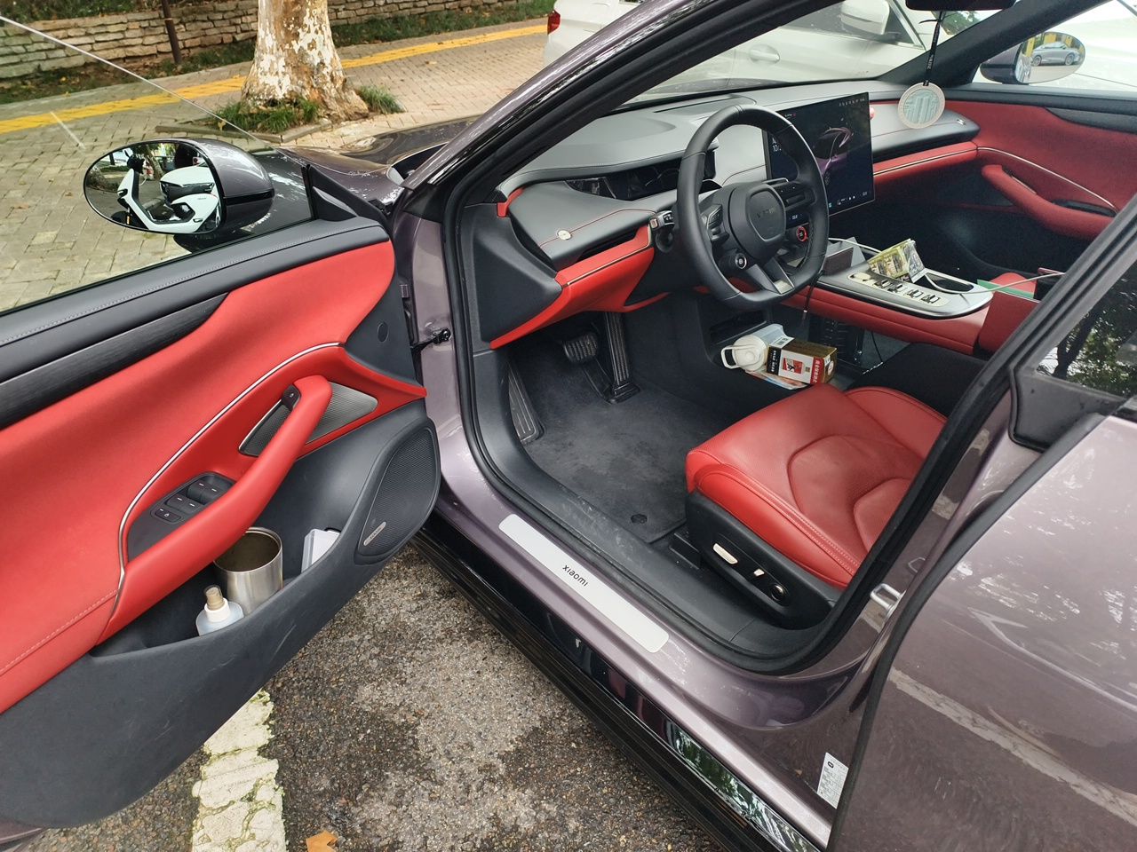 Xiaomi Auto SU7 2024 Rear-Drive Ultra-Long Range Advanced Pro-Level Intelligent Driving Version — снимка 16