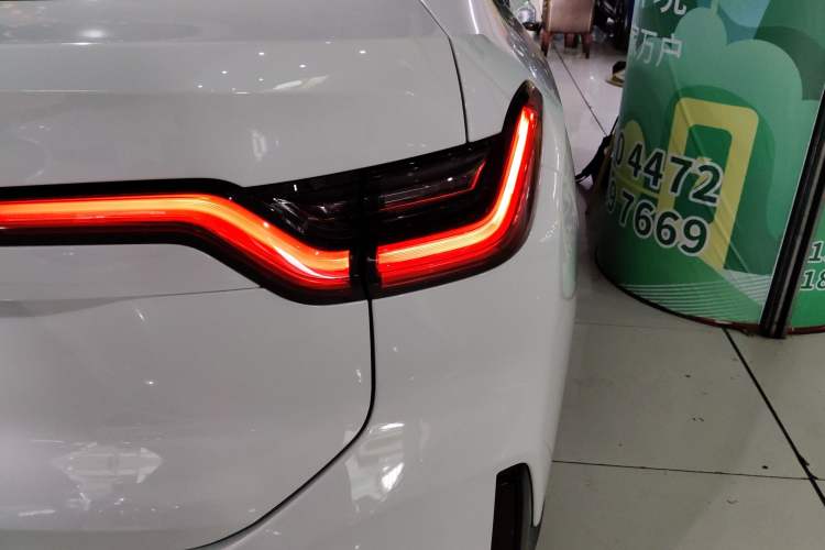 Used Nio EC6 2020 430 km Sport Version Right Rear Taillight