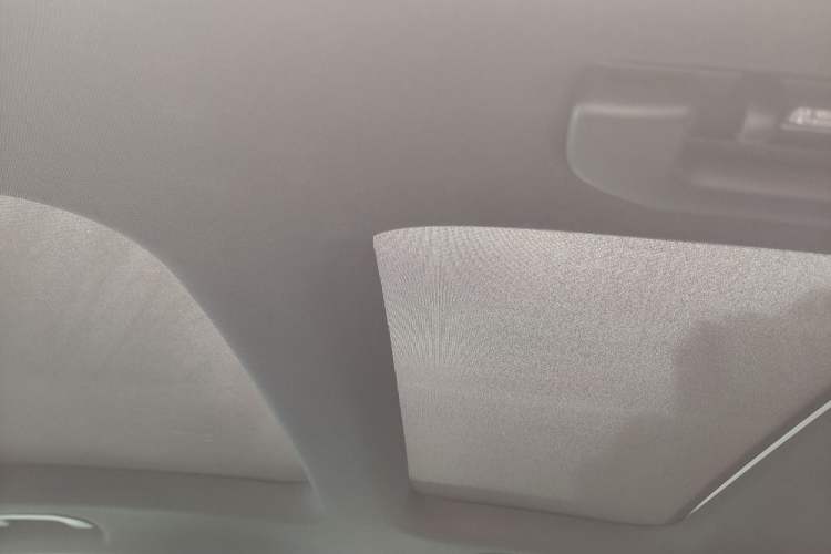 Used Mercedes-Benz GLC 2016 GLC 260 4MATIC Luxury Model