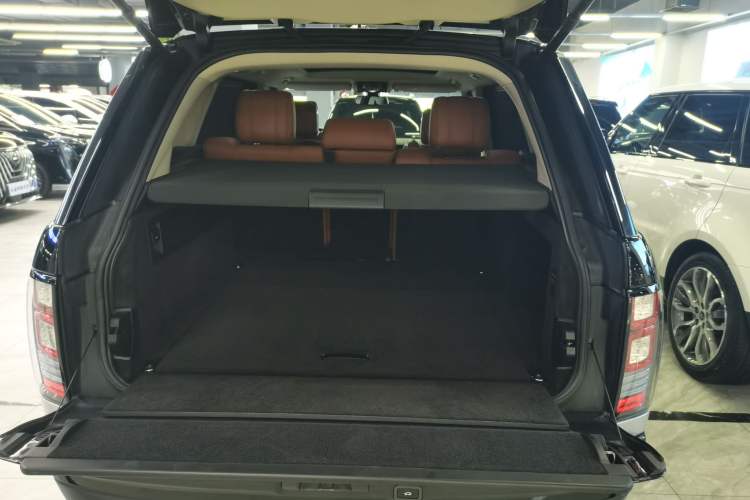 Used Land Rover Range Rover 2016 3.0 SC V6 Vogue SE Long-Wheelbase Edition