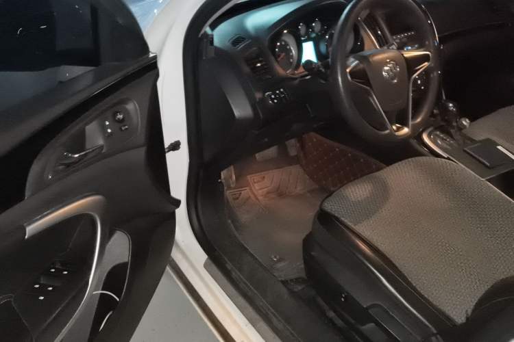 Used Buick Regal 2015 1.6T Leading Technology Model Driver Seat