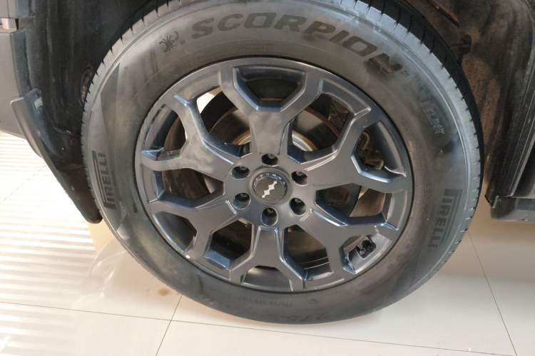 Used Formula Leopard 5 2023 Cloud Ride Flagship Edition
