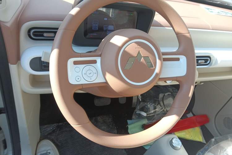 Used Wuling Hongguang MINIEV 2024 3rd Generation 215km Youth Edition