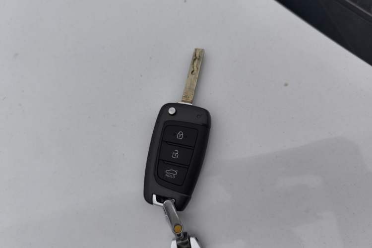 Used Hyundai Celesta 2018 1.6L Automatic GL Enjoyment Edition China VI compliant
