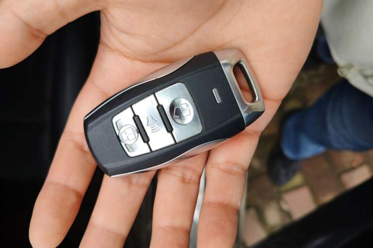 Used Haval H2 2017 Red-Label 1.5T Automatic Two-Wheel Drive Luxury Model Interior 1