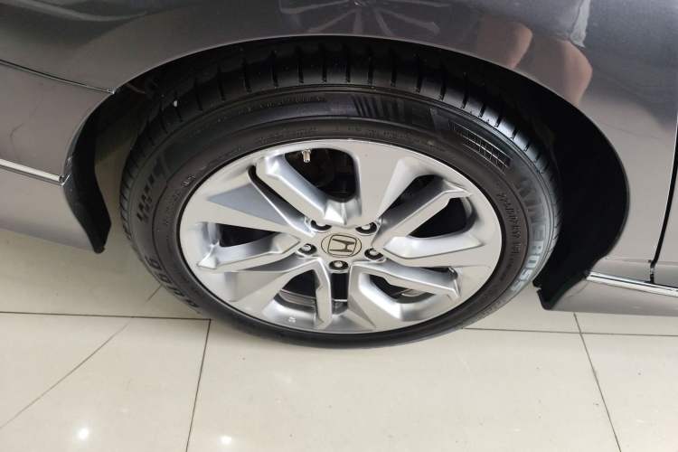 Used Honda Accord 2018 260TURBO Luxury Edition China V Emission Standard Exterior 5