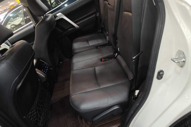 Used Toyota Prado 2018 3.5L Automatic TX-L
