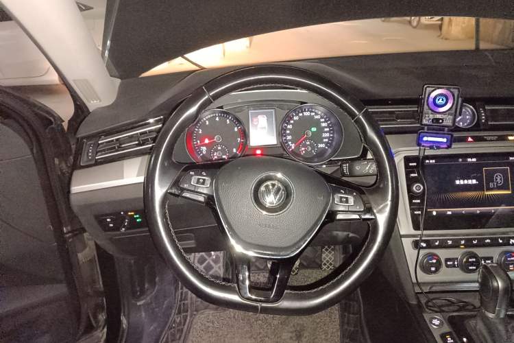 Used Volkswagen Variant 2018 380TSI Two-Wheel Drive Comfort Edition