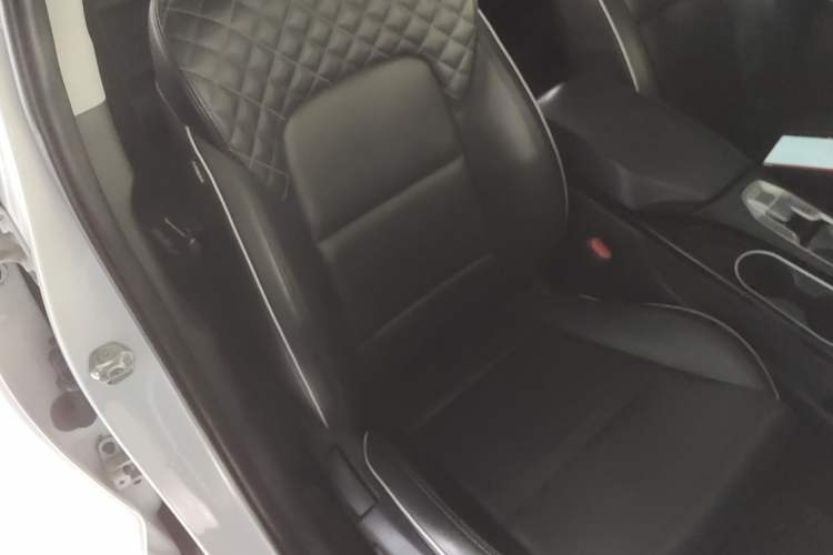 Used Hyundai Tucson 2019 280TGDi Dual-Clutch Two-Wheel Drive Fashion Edition China VI Standard Right Front Seat