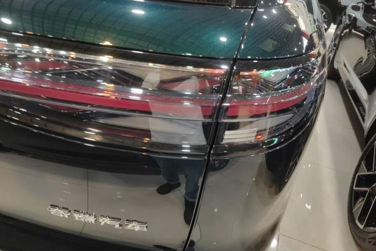 Used Chery T11 2026 Model 220 All-Wheel Drive Family Fun Edition
