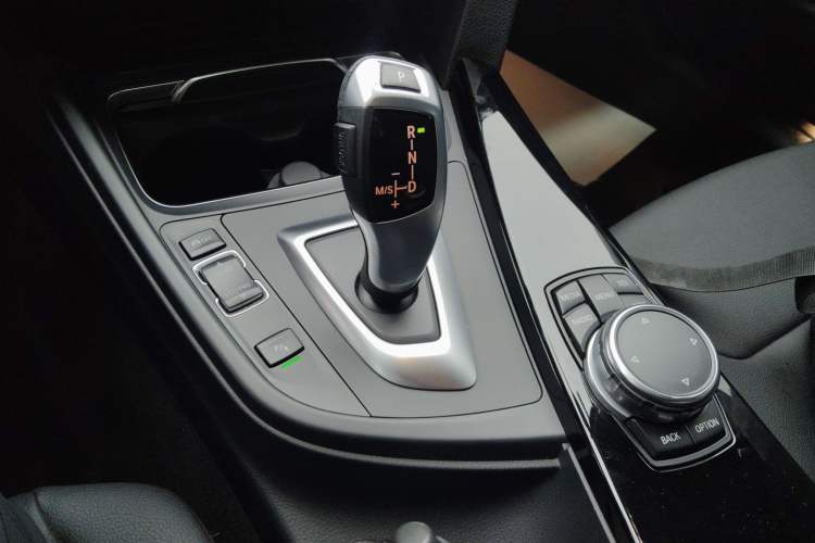 Used BMW 3 Series 2017 320Li Fashion Model