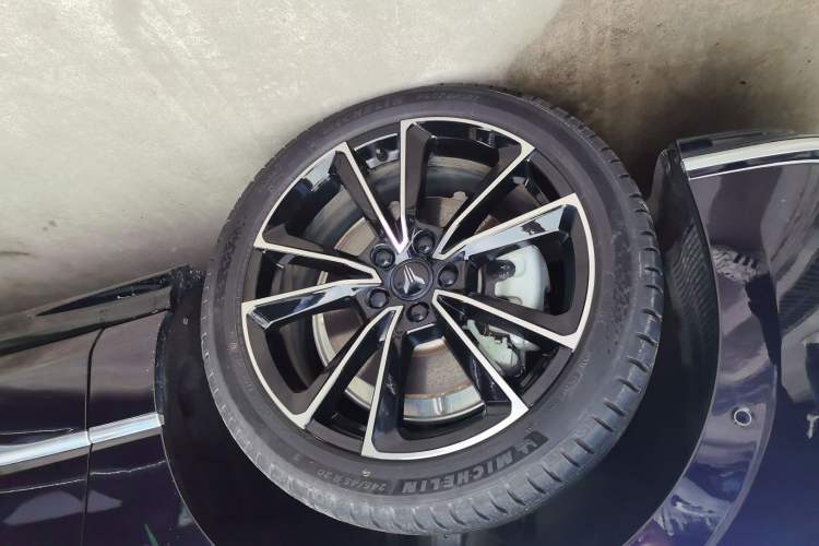 Used VOYAH PASSION 2024 PHEV Four-Wheel Drive Ultra-Long Range Flagship Model