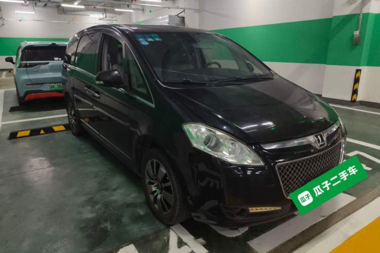 Used Luxgen MASTER CEO 2013 2.2T Executive Edition
