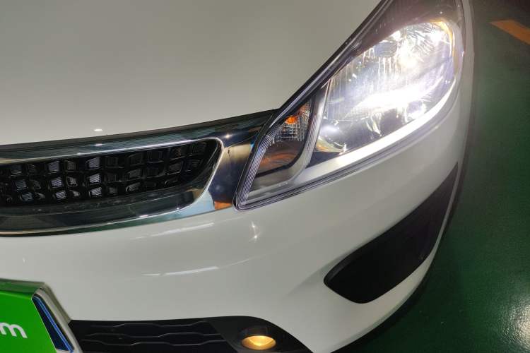 Used Kia KX Cross 2017 1.4L MT GLS