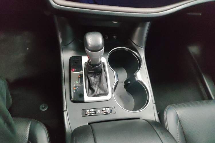 Used Toyota Highlander 2018 2.0T Four-Wheel Drive Ultimate Edition 7-Seater Emission Standard China V