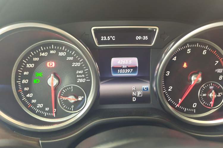 Used Mercedes-Benz GLE 2017 GLE 320 4MATIC Dynamic Model
