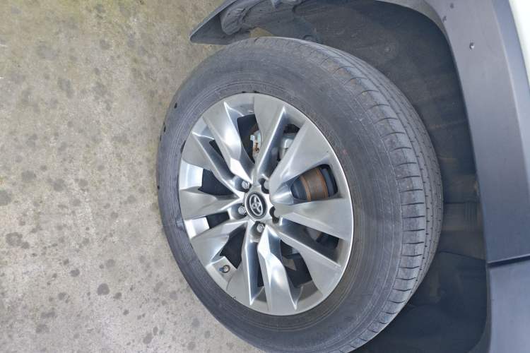 Used Toyota Wildlander 2020 Dual-Motor 2.5L E-CVT Four-Wheel Drive Luxury Edition
