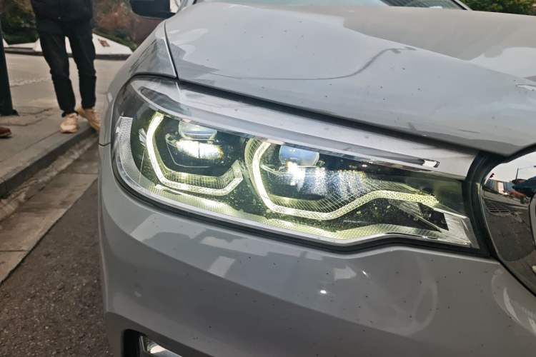 Used BMW 5 Series New Energy 2020 Mileage Upgrade Version 530Le Pioneer Edition
