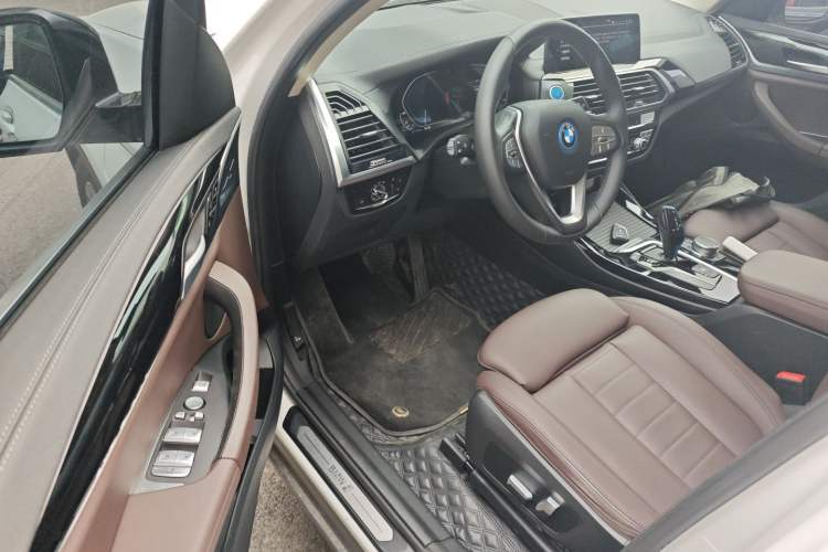 Used BMW iX3 2021 Updated Leading Edition