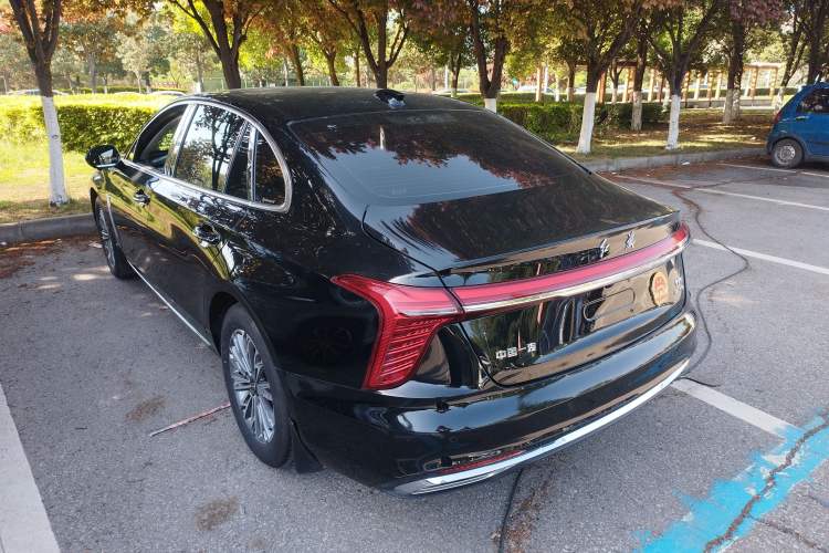 Used Hongqi H5 2024 1.5T DCT Smart Connect Flagship Edition
