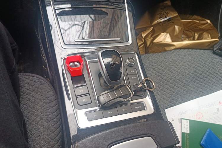 Used BYD Qin Pro New Energy 2019 DM Super Edition 1.5TI Automatic Smart Connect Speedy Model China VI Standard Gear Lever