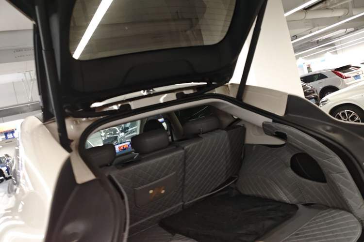 Used IM LS6 2023 Max Standard Edition