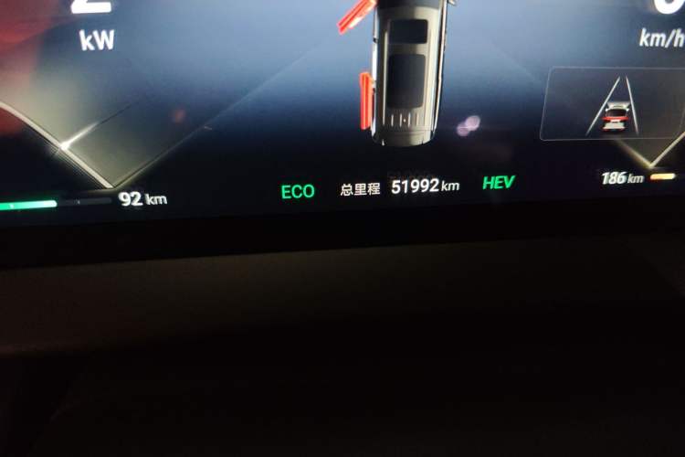 Used Denza D9 2022 DM-i 970 Four-Wheel Drive Prestige Model
