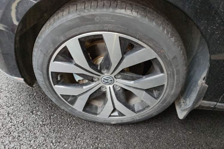 Used Volkswagen Magotan 2018 Facelift 330TSI DSG Luxury Model
