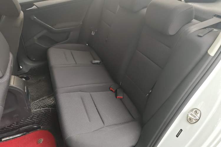 Used Volkswagen Bora 2018 1.5L Manual Fashion Model Left Rear Seat