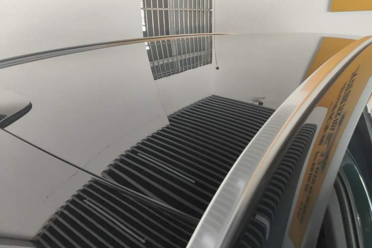 Used Hima AITO M8 2025 Extended-Range Ultra Version 53.4 kWh 6-Seater Edition
