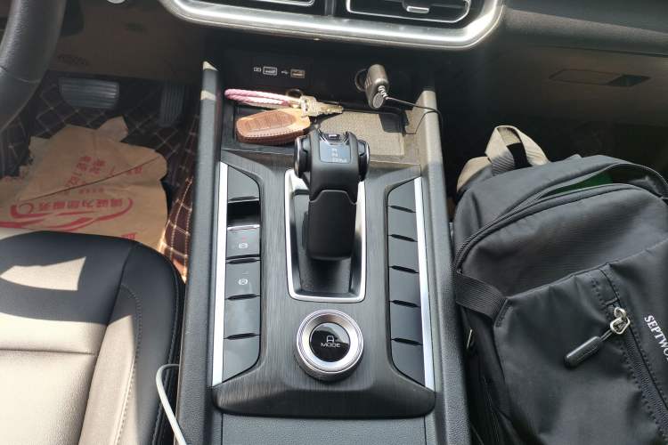 Used Great Wall Poer 2023 2.0T Commercial Version Automatic Diesel 4x4 Elite Long-Box GW4D20M