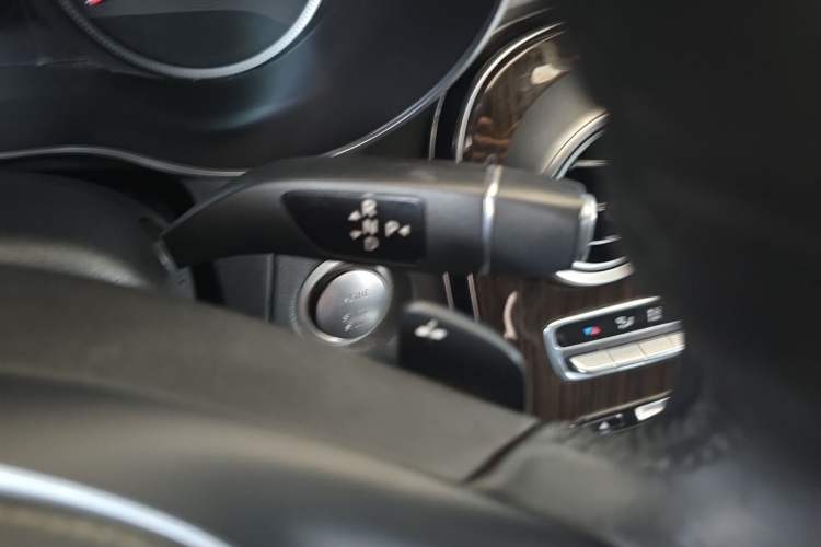 Used Mercedes-Benz GLC 2018 GLC 260 4MATIC Dynamic Edition