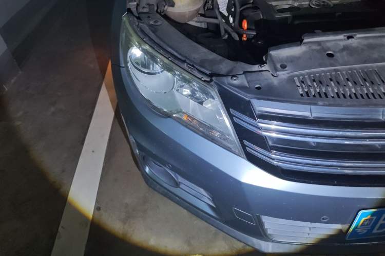 Used Volkswagen Tiguan 2012 1.8TSI Automatic Two-Wheel Drive Urban Edition Right Front Headlight