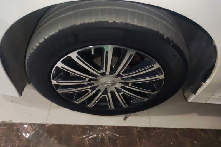 Used GAC Trumpchi M8 2021 Lingxiu Series 390T Deluxe Edition Exterior 4