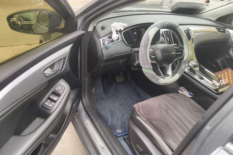 Used Roewe i6 MAX New Energy 2020 1.5T PHEV Cool & Stylish Skyroof Edition Driver Seat