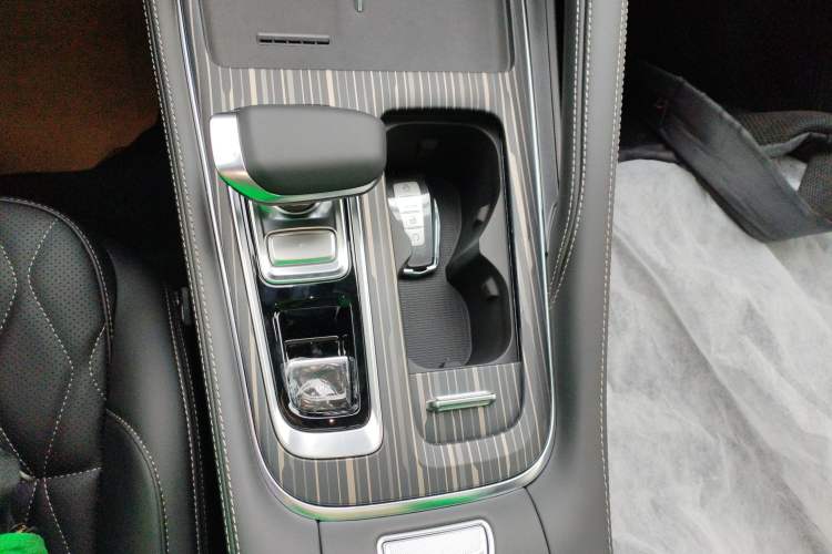 Used Geely Auto Monjaro L 2026 Model 2.0TD DCT Changfeng Yue Shan Edition