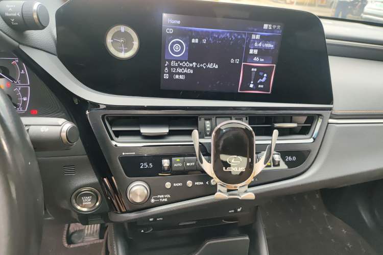 Used Lexus ES 2021 260 Excellence Edition Audio And AC Panel