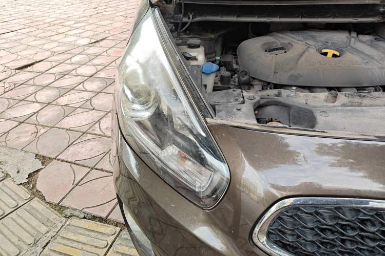 Used Kia Carens 2013 2.0L 5-Seater Automatic Standard Version China V Standard
