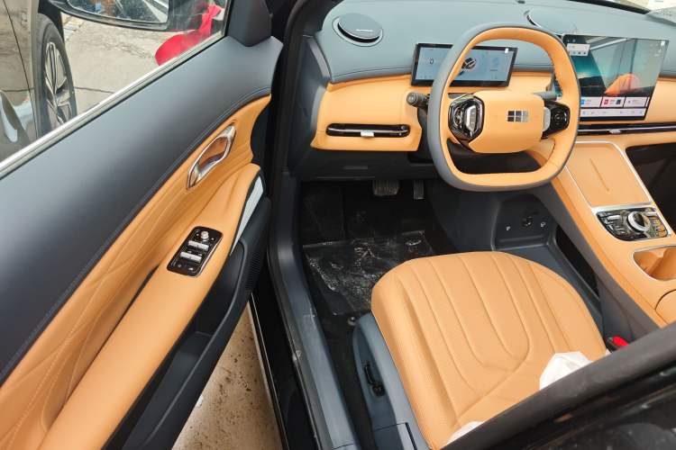 Used Geely Galaxy Xingjian 7 EM-i 2026 Model 130km Launch Edition Driver Seat