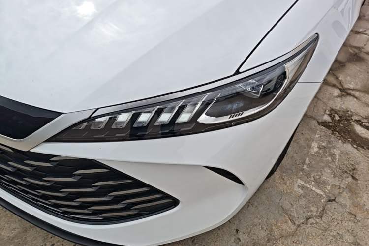 Used BYD Qin PLUS 2025 DM-i Smart Drive 55KM Leading Model
