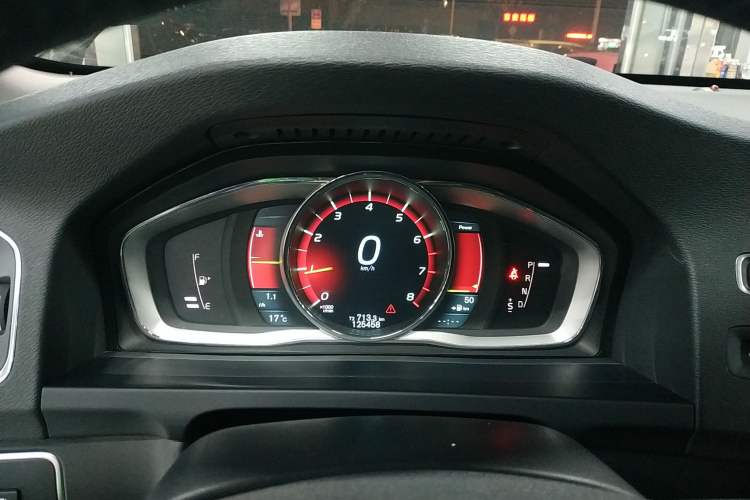 Used Volvo V60 2014 Restyled T5 Zhiya Edition