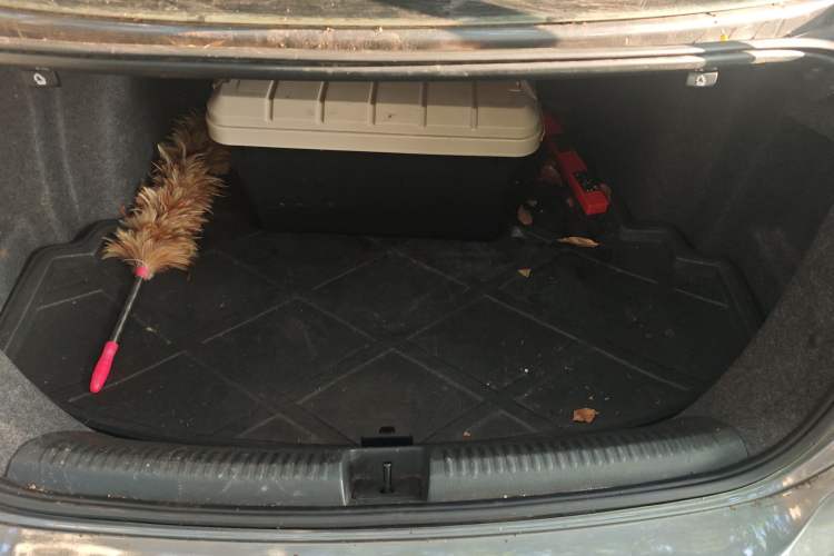 Used Volkswagen Sagitar 2012 1.6L Manual Comfort Model