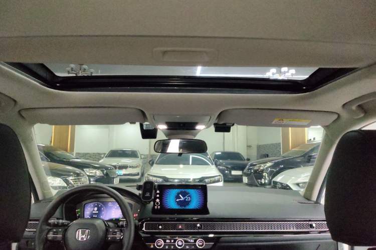 Used Honda Civic 2022 240TURBO CVT Dynamic Edition Headliner