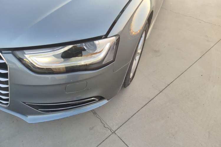 Used Audi A4L 2013 35 TFSI Automatic Comfort Model
