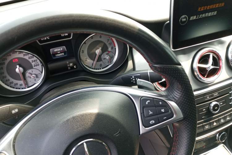 Used Mercedes-Benz CLA 2016 CLA 220 4MATIC
