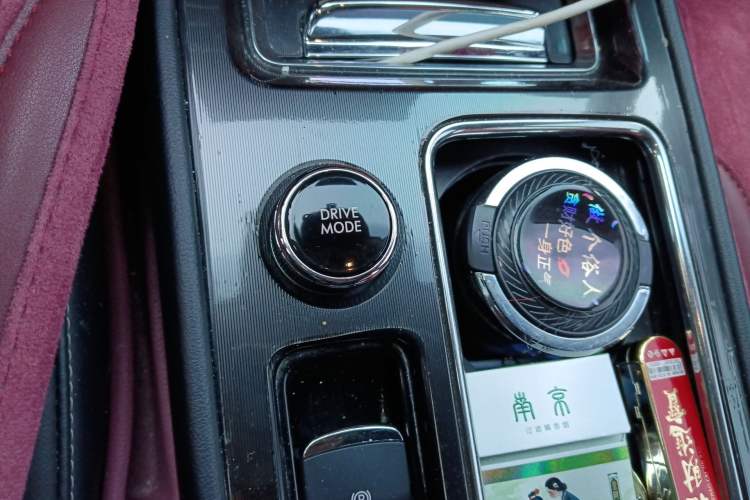 Used Lincoln Corsair 2021 2.0T Two-Wheel-Drive Luxury Edition
