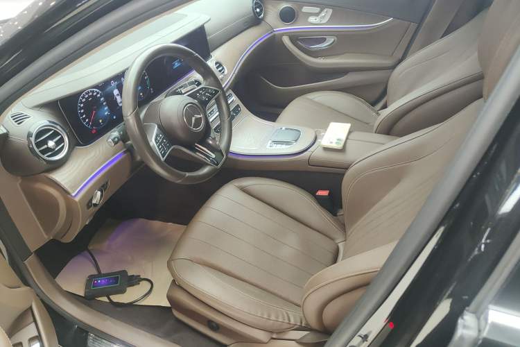 Used Mercedes-Benz E-Class New Energy 2022 E 350 e L Plug-in Hybrid Sports Sedan
