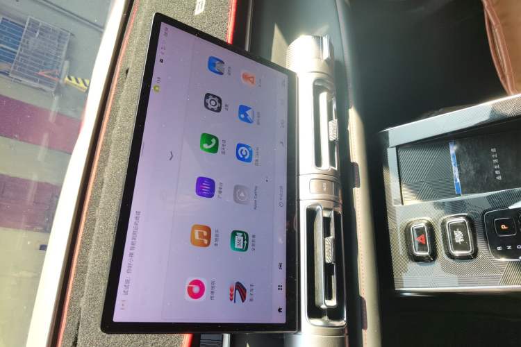 Used GAC Trumpchi EMKOO 2022 1.5T Supernova Pro Edition Audio And AC Panel